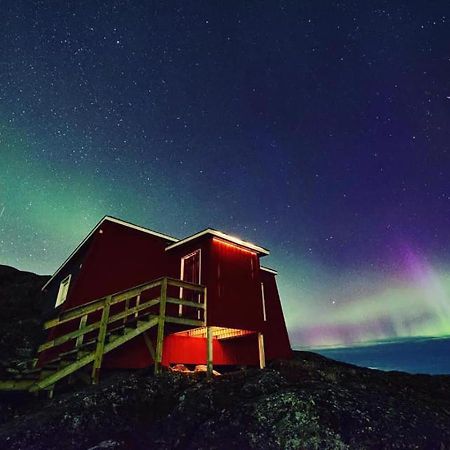 Inuk Hostels Nuuk Exterior foto